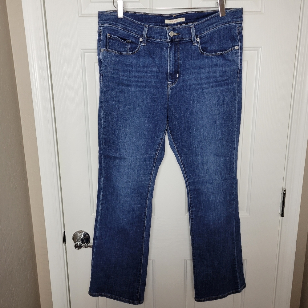 Levi's Women's Size 14 Classic Bootcut Jeans Size 14S W32 L30